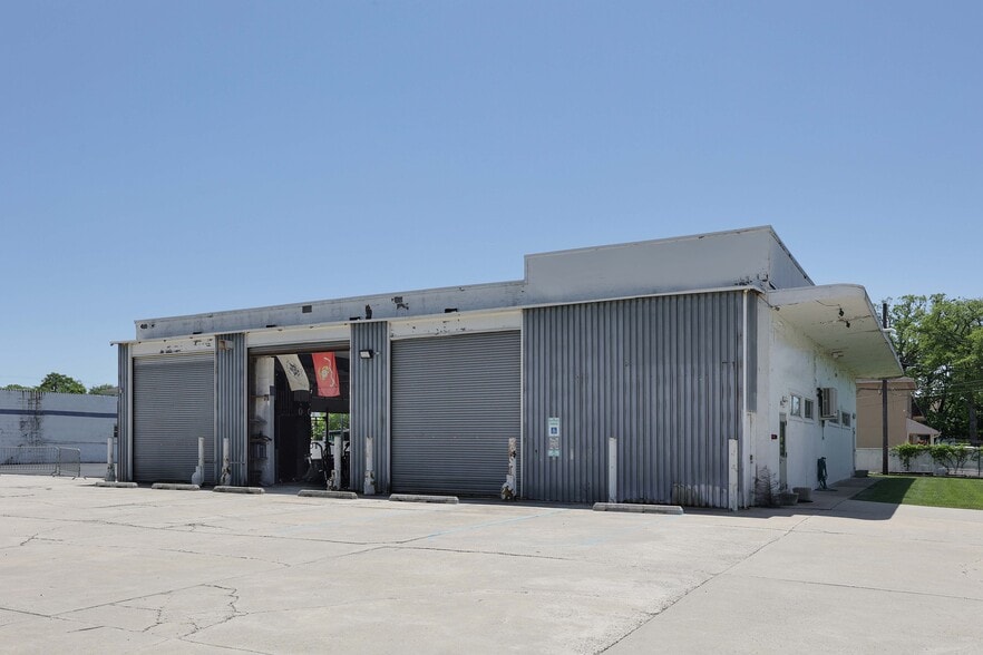 More Photos Of 64 Steiner Ave, Neptune City Warehouse For Lease