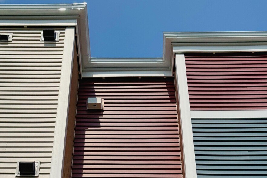 More Photos Of 45 High St, Waterbury Multifamily For Sale