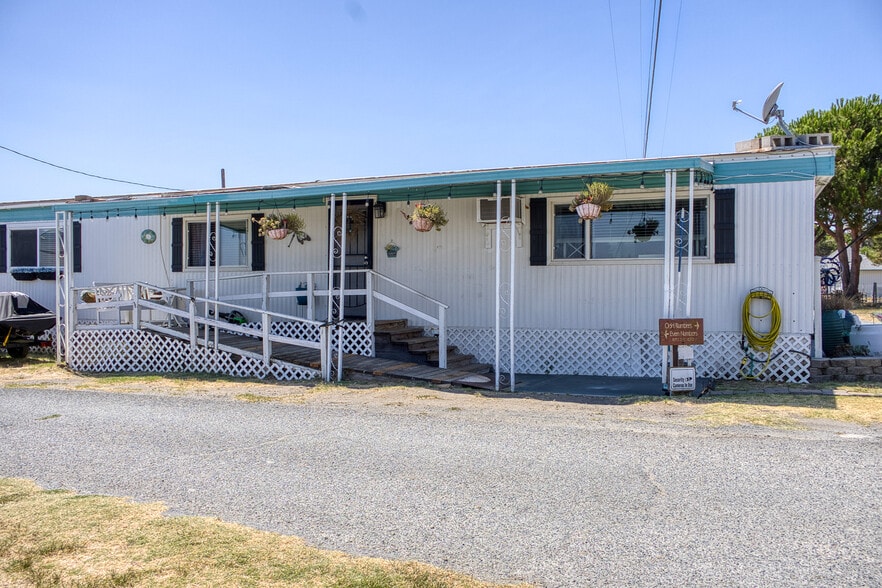 More Photos Of 4222 Lelia Dr, Rio Vista Manufactured Housing Mobile Home Park For Sale