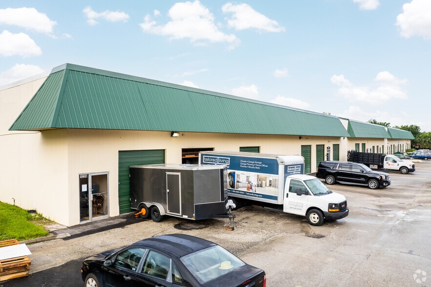 Primary Photo Of 518 Douglas Ave, Altamonte Springs Warehouse For Lease