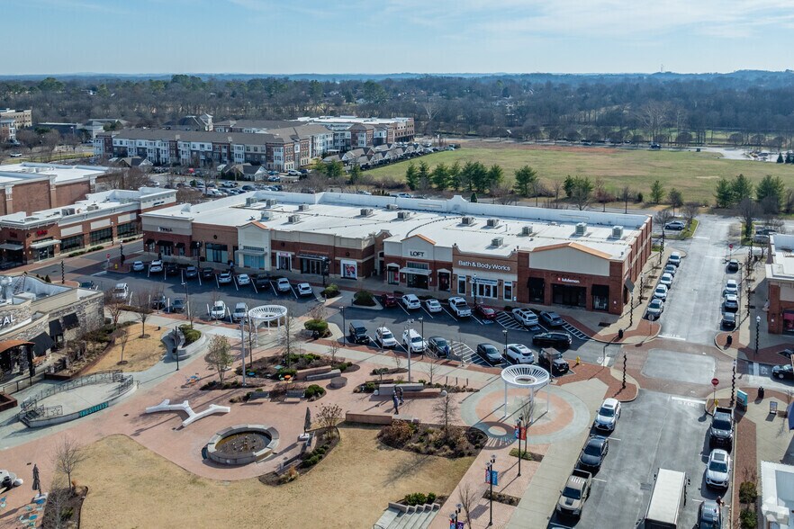 More Photos Of 300 Indian Lake Blvd, Hendersonville Unknown For Lease