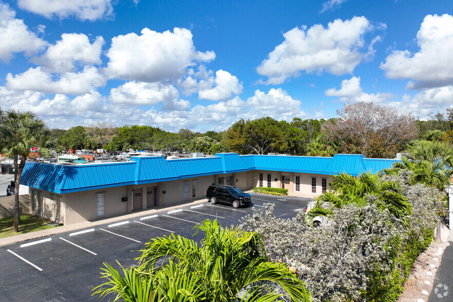 Primary Photo Of 2501 W Hillsboro Blvd, Deerfield Beach Office For Lease