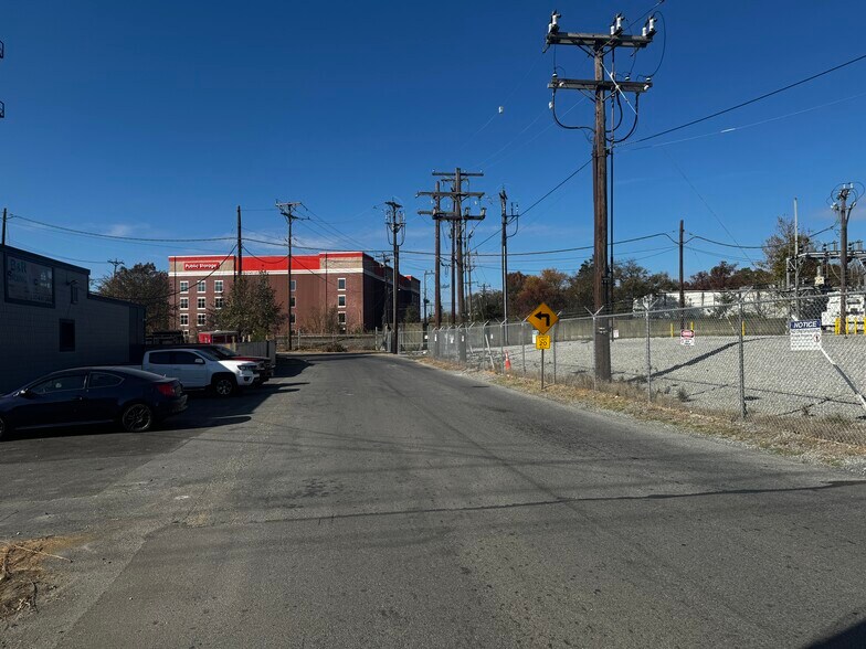 More Photos Of 5555 Branchville Rd, College Park Land For Lease