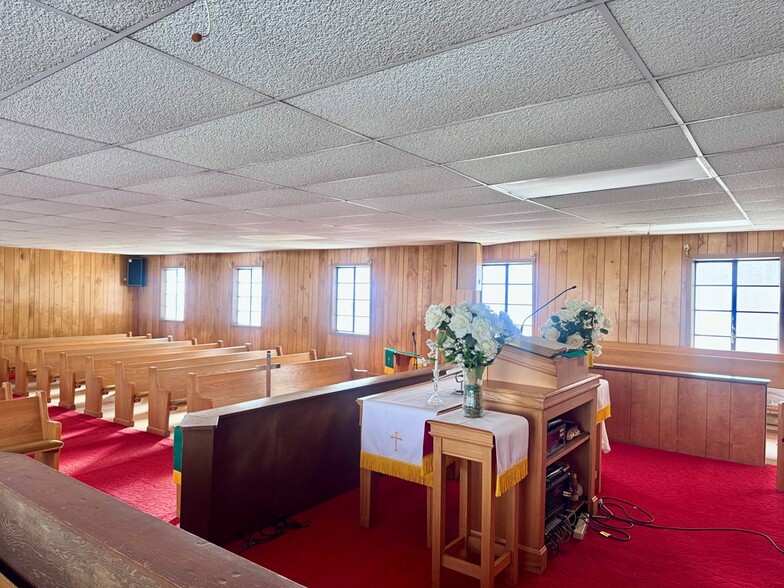 More Photos Of 105 Smith St, Beckley Religious Facility For Sale