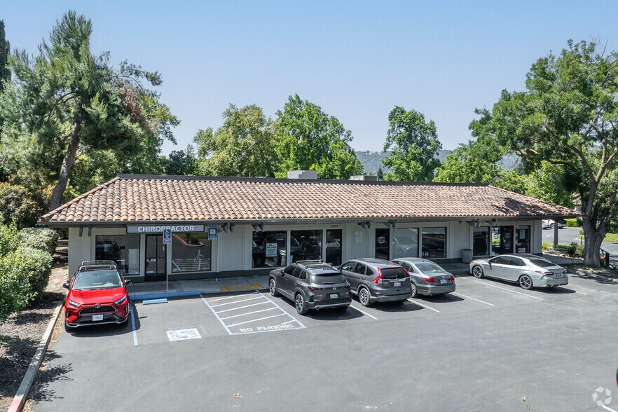 More Photos Of 3059 Hopyard Rd, Pleasanton Unknown For Lease