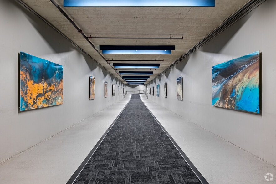 More Photos Of 100 Crescent Centre Pky, Tucker Office For Lease