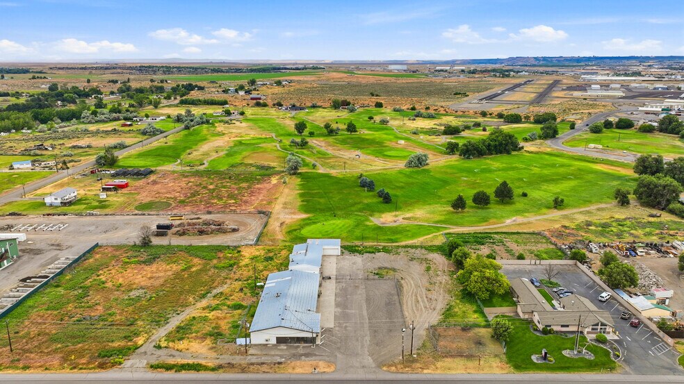 More Photos Of 2676 Van Giesen St, Richland Industrial For Sale