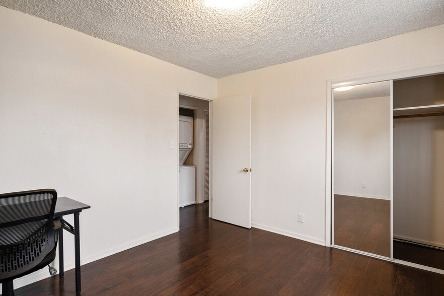 More Photos Of 1306 Abbot Kinney Blvd, Venice Storefront Retail Office For Lease