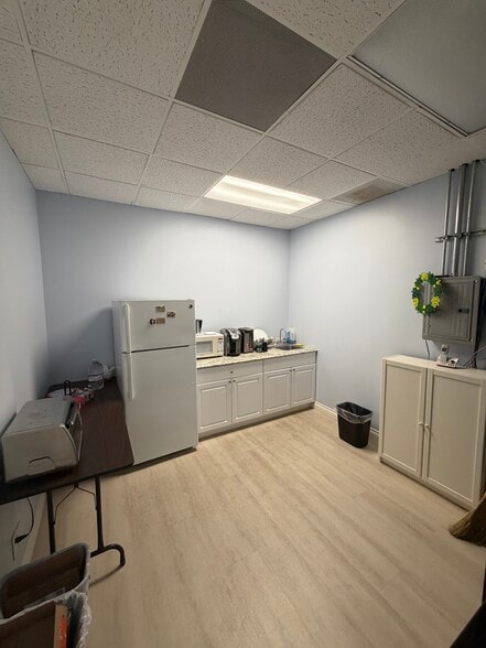 More Photos Of 23832 Rockfield Blvd, Lake Forest Medical For Sale