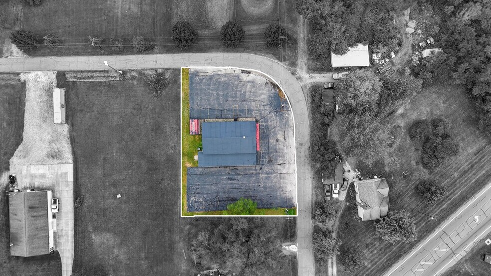 More Photos Of 1400 Paradise View St, Mansfield Office For Sale