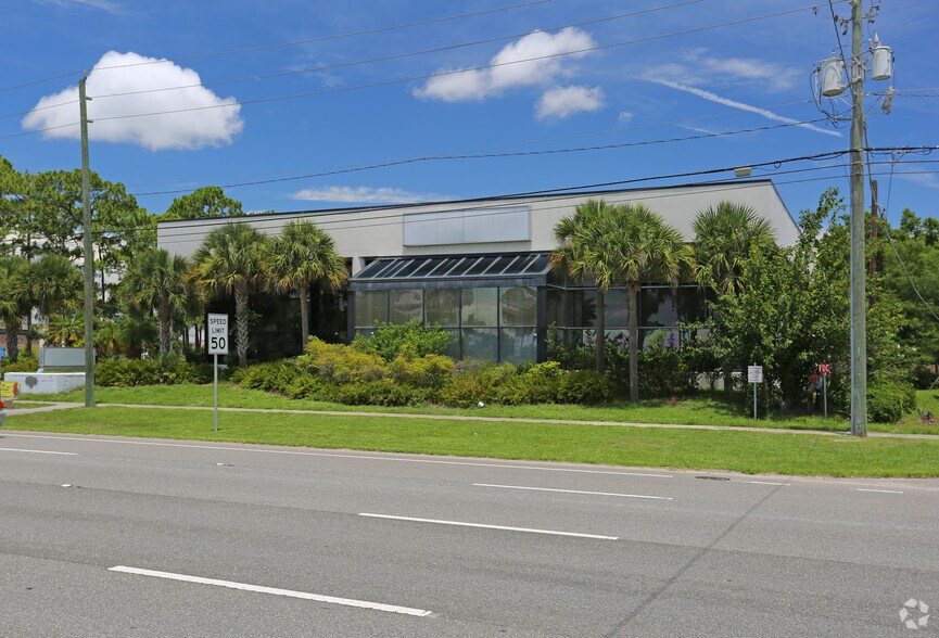 More Photos Of 1610 W International Speedway Blvd, Daytona Beach Medical For Sale