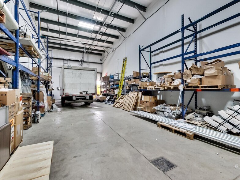 More Photos Of 1100 S Service Rd, Stoney Creek Office For Sale