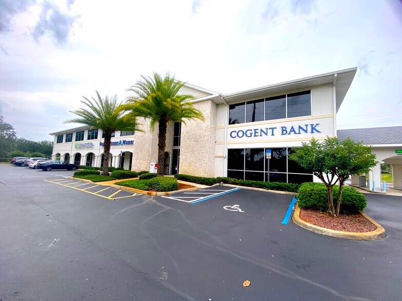 More Photos Of 1105-1129 Saxon Blvd, Orange City Office For Sale