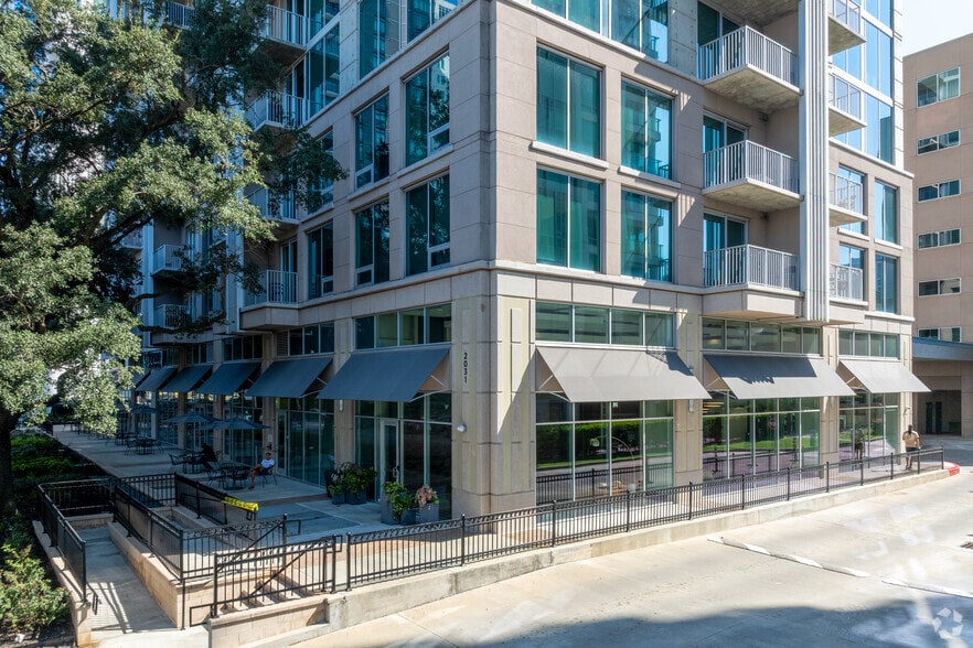 More Photos Of 2031 Westcreek Ln, Houston Apartments For Lease