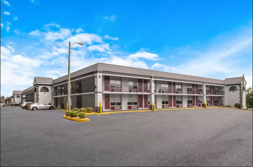 More Photos Of , Cleveland Hospitality For Sale