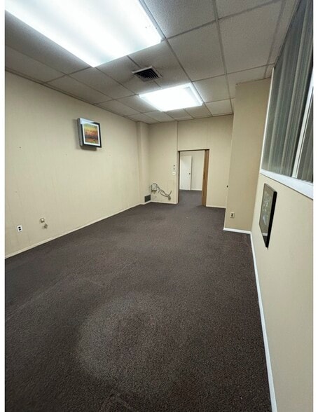 More Photos Of 41 Woodbine St, Bergenfield Warehouse For Sale