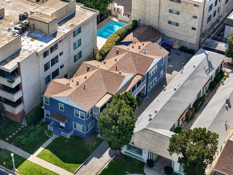 More Photos Of 14524-14530 Dickens St, Sherman Oaks Apartments For Sale