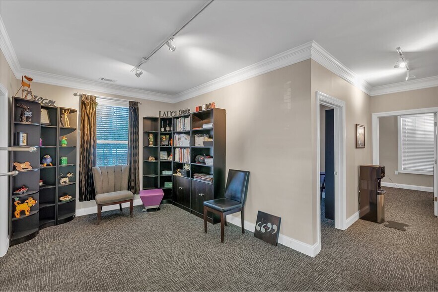 More Photos Of 3104 Creekside Village Dr NW, Kennesaw Loft Creative Space For Sale