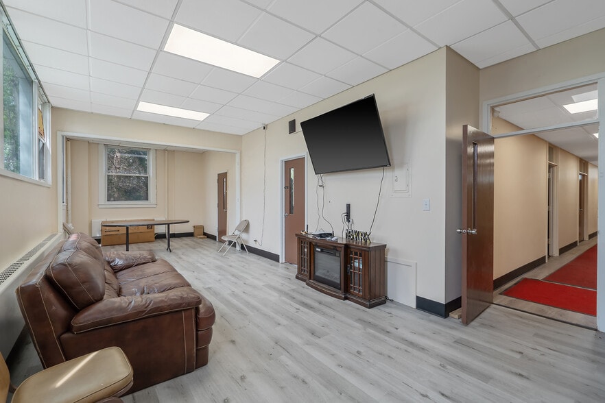 More Photos Of 1601 Park St, Syracuse Religious Facility For Sale