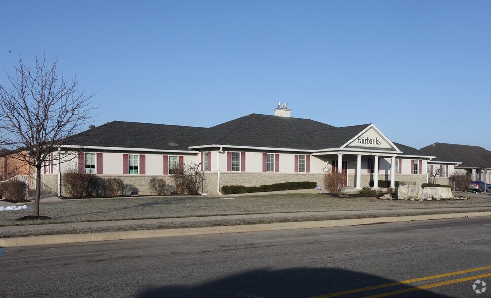 More Photos Of 6100 Clarks Creek Rd, Plainfield Office For Lease