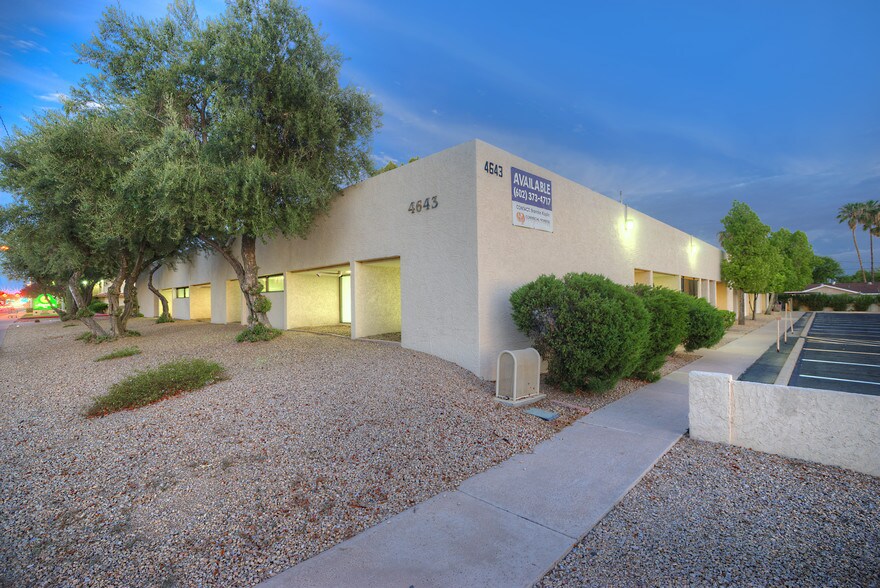 Primary Photo Of 4643 E Thomas Rd, Phoenix Office For Lease