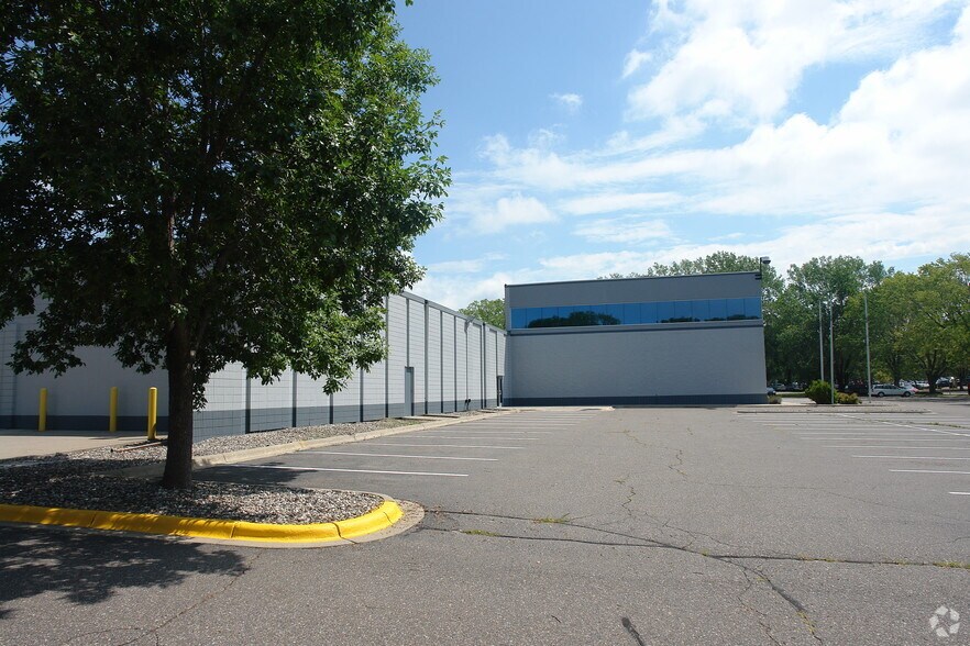 More Photos Of 15102 Minnetonka Industrial Rd, Minnetonka Light Manufacturing For Lease