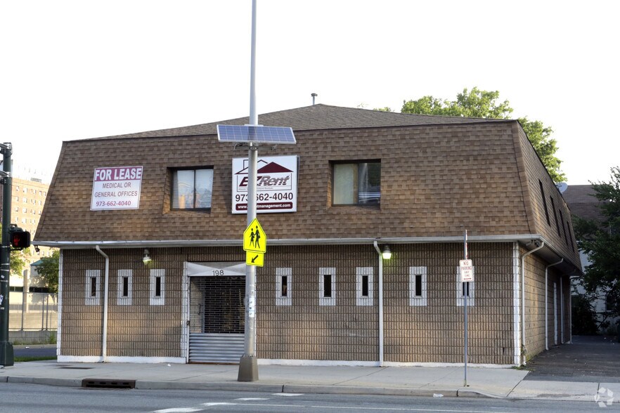 Primary Photo Of 198 Central Ave, East Orange Medical For Lease