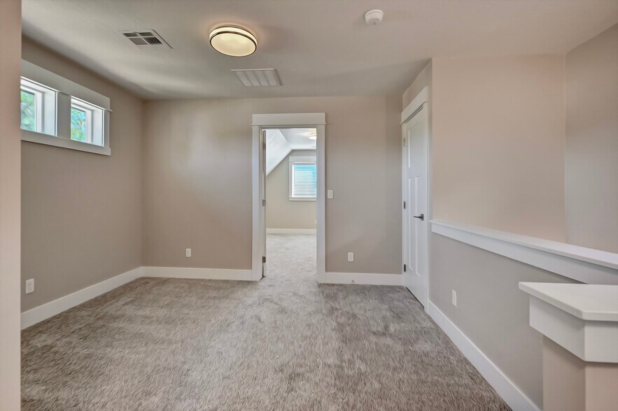 More Photos Of 2101 S Hervey St, Boise Multifamily For Sale