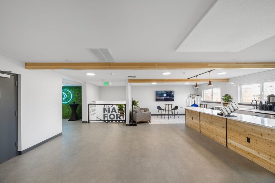 More Photos Of 1607 4th St, Marysville Specialty For Sale