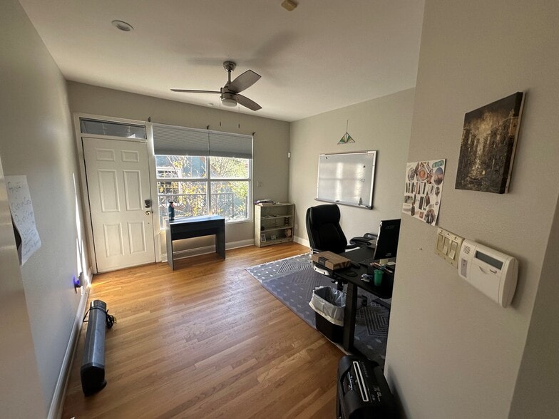 More Photos Of 4235 Cedar Springs Rd, Dallas Office For Sale