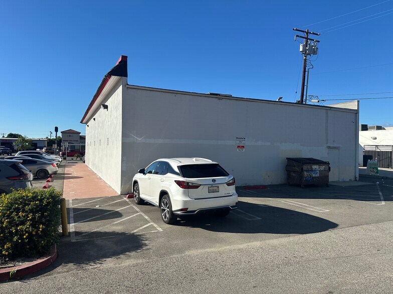 More Photos Of 1030 N Hacienda Blvd, La Puente Freestanding For Sale