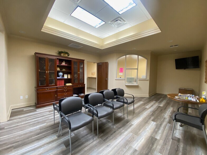 More Photos Of 725 N Ashley Ridge Loop, Shreveport Medical For Lease
