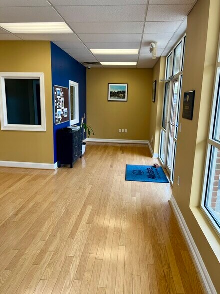 More Photos Of 12925 Booker T Washington Hwy, Hardy Storefront Retail Office For Lease