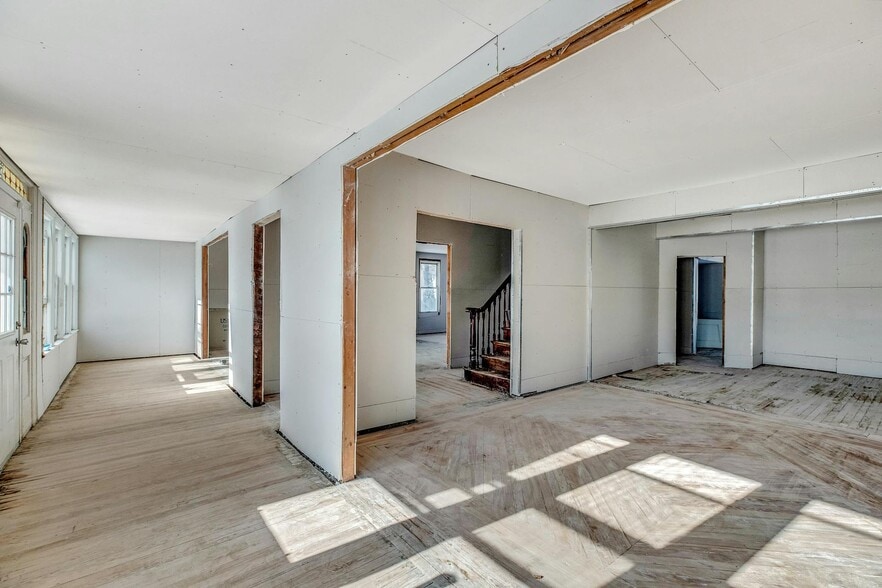 More Photos Of 165 Montauk Hwy, Blue Point Medical For Sale