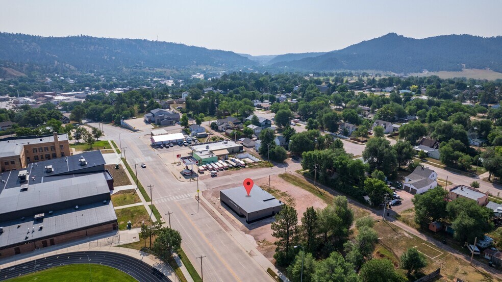 More Photos Of 1705 University Ave, Hot Springs Storefront Retail Office For Sale