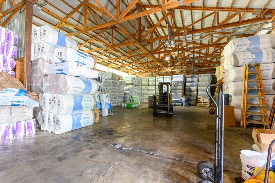 More Photos Of 4418 Richmond Rd, Ringwood Office For Sale