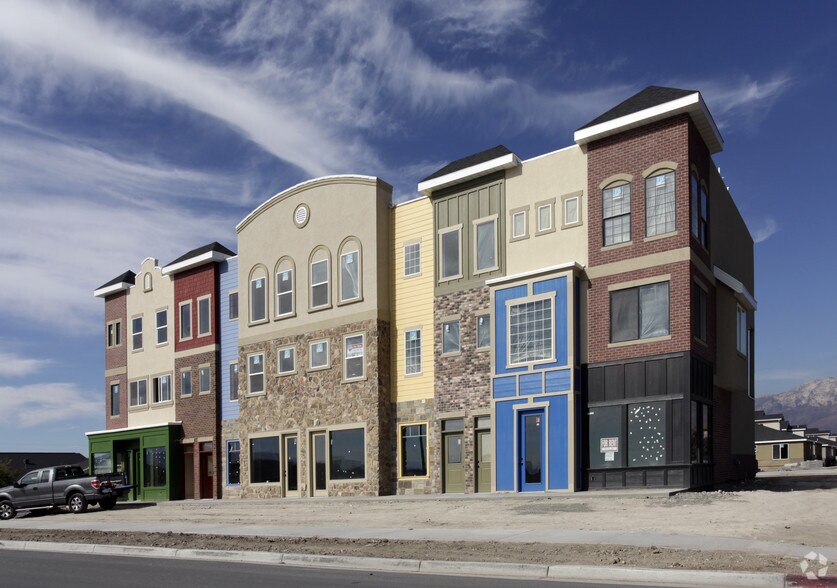 More Photos Of 1008-1032 W 700 S, Pleasant Grove Storefront Retail Residential For Sale