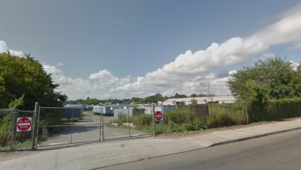 More Photos Of 410 Ella Grasso Blvd, New Haven Land For Lease