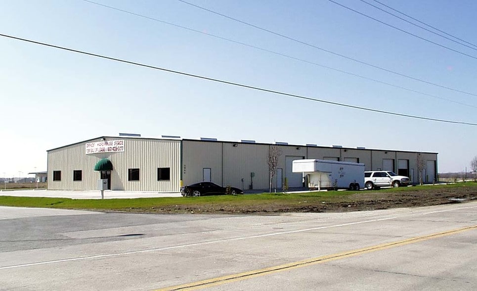 More Photos Of 5940 Kroger Dr, Fort Worth Warehouse For Lease