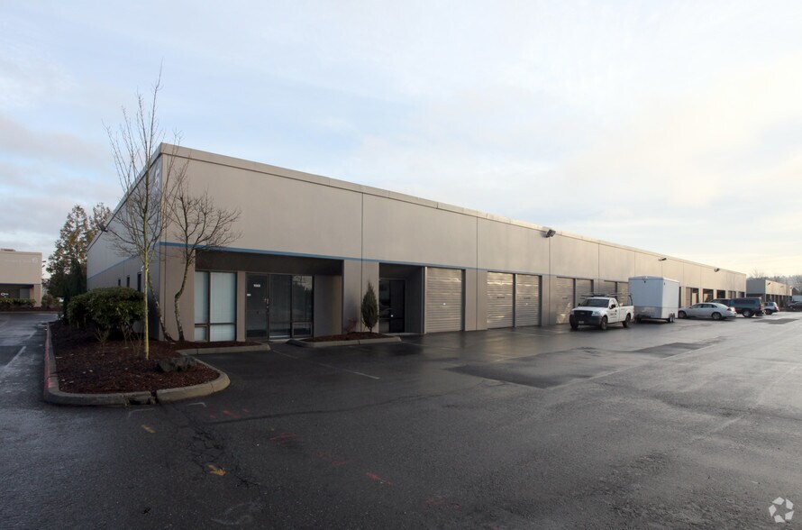 More Photos Of 7002-7024 S 220th St, Kent Warehouse For Lease