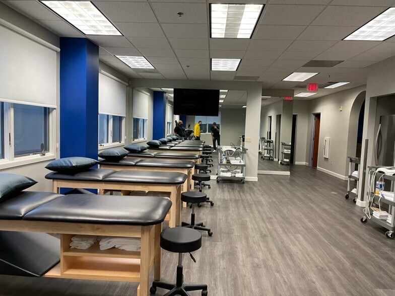 More Photos Of 21 Upper Ragsdale Dr, Monterey Medical For Lease