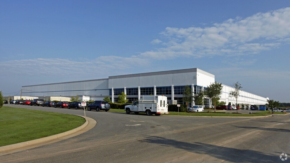 Primary Photo Of 25400 Old Mill Rd, Windsor Distribution For Sale