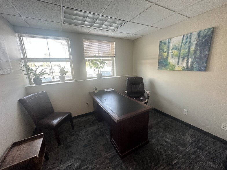 More Photos Of 1555 Campus Way, Billings Office For Sale