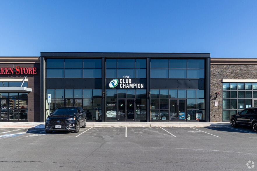 More Photos Of 44795 Dulles Overlook Dr, Ashburn General Retail For Lease