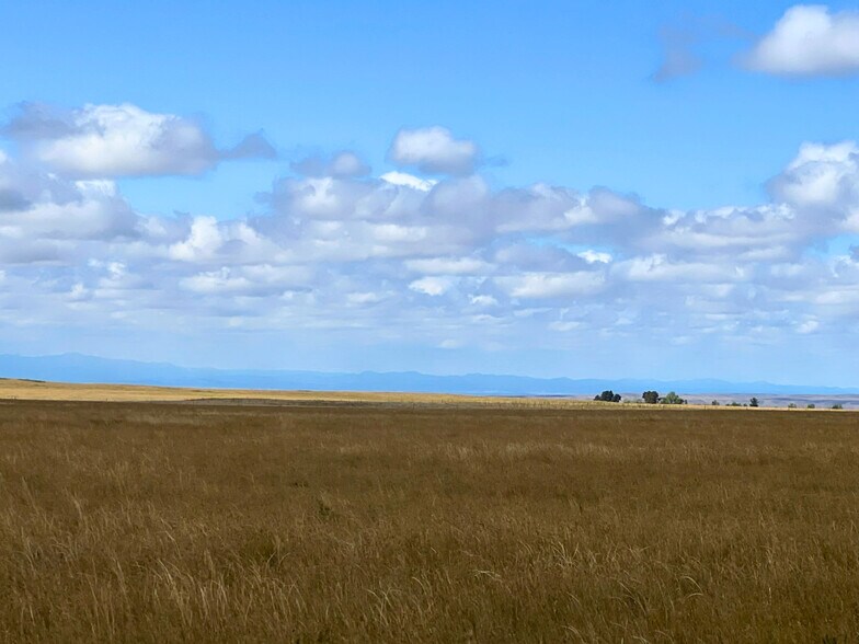 More Photos Of 24900 Spring Draw Rd, Scenic Land For Sale