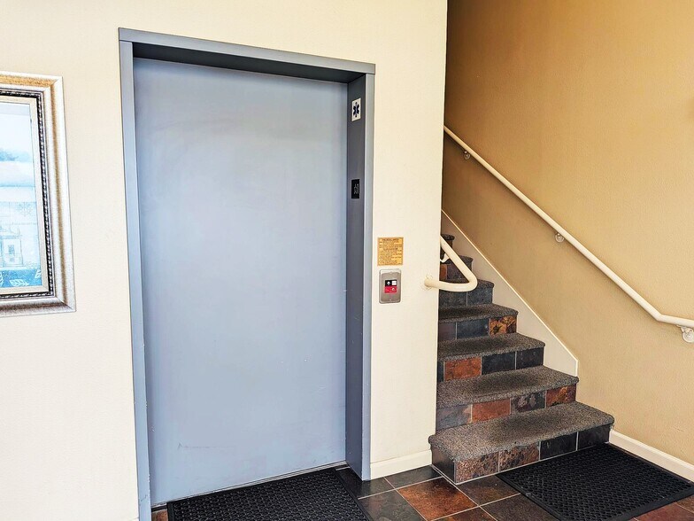 More Photos Of 195 Aviation Way, Watsonville Light Distribution For Lease
