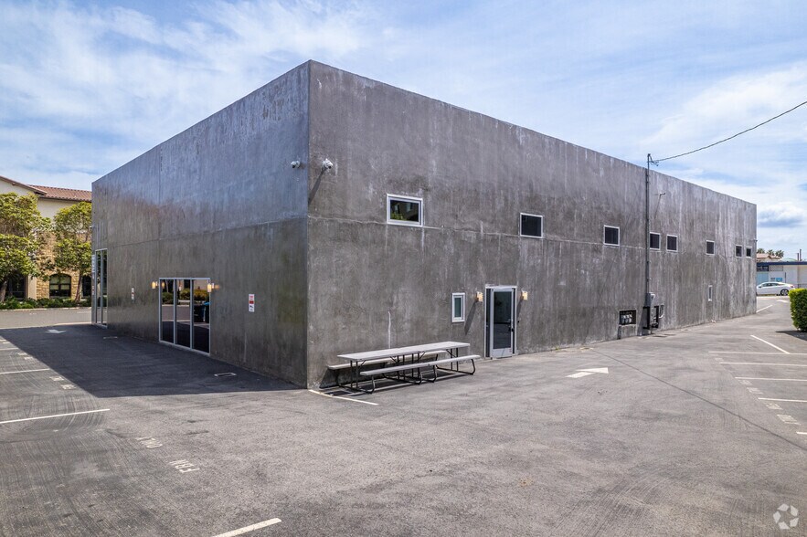 More Photos Of 380-388 El Camino Real, San Carlos Office For Lease