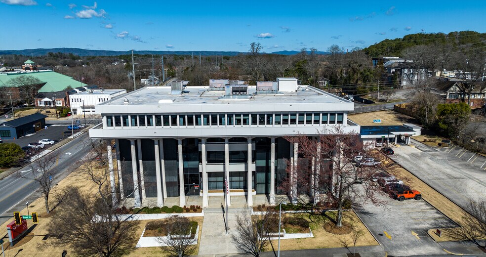 More Photos Of 701 Broad St, Rome Office For Sale