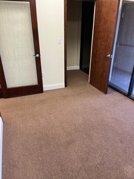 More Photos Of 6435-6471 W Commercial Blvd, Tamarac Medical For Lease