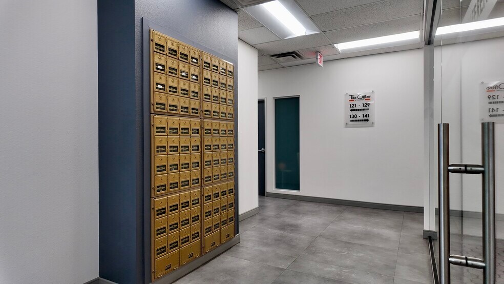 More Photos Of 330 E Warm Springs Rd, Las Vegas Office For Sale